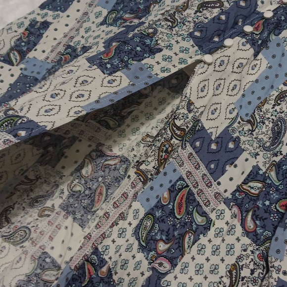 Listicle Blue and White Patterned Mexi Dress - Picture 2 of 6